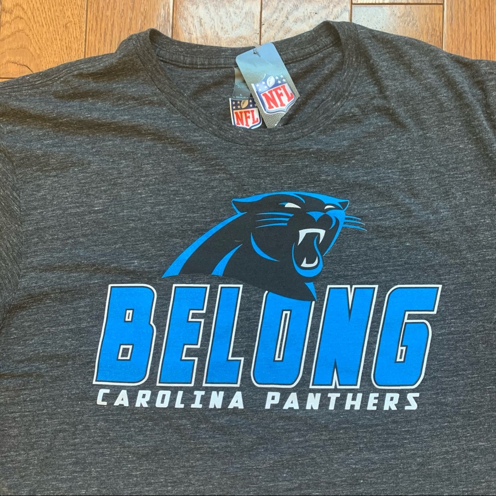 NEW NFL Official Carolina Panthers T-shirt Large Football